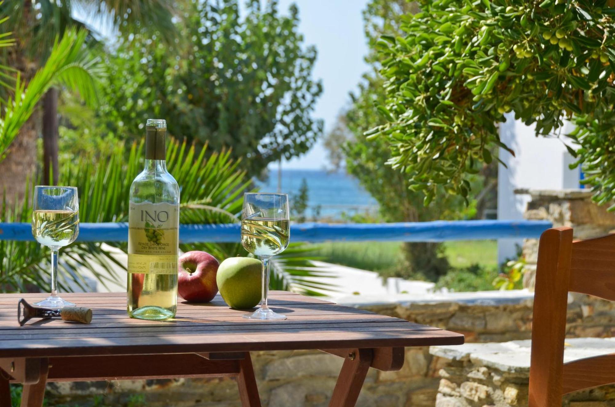 Sea View Apartments & Studios Айя-Анна Экстерьер фото